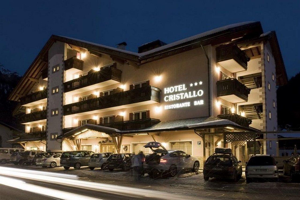 Hotel Cristallo Canazei Exterior foto